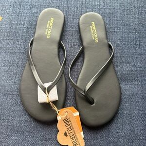 Project Cloud Black Women's Sandals